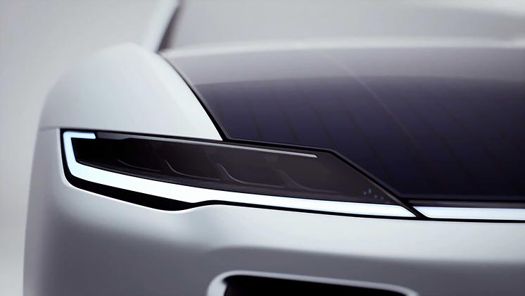 У Нідерландах представили електромобіль на сонячних батареях з запасом ходу 725 км