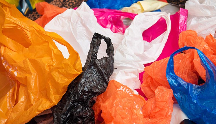 Всі проблеми не в пакеті: 6 міфів про пластик, як про найнебезпечніші відходи людства
