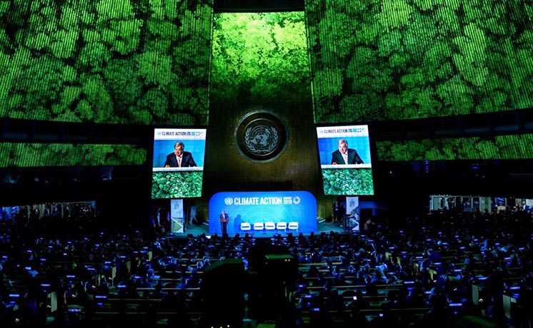 Генеральний секретар ООН на Саміті з питань клімату: «Ми самі загнали себе в яму. Для того, щоб вибратися з неї, потрібно перестати її копати»