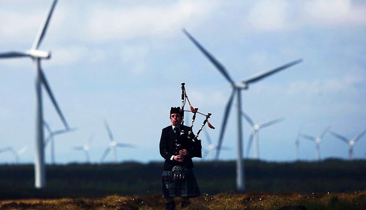 Шотландія повністю перейде на чисту енергію в найближчі три роки