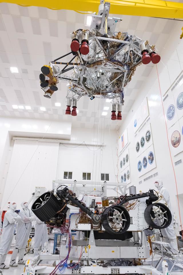 В NASA успішно протестували спуск ровера Mars 2020 на поверхню Червоної планети