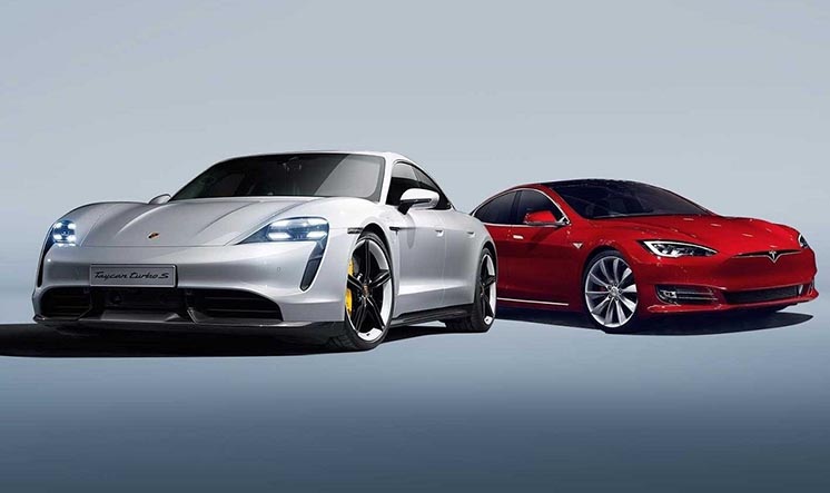 Відеотест: Porsche Taycan виявився швидшим та маневровішим за Tesla Model S