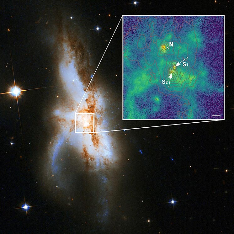 Астрономи знайшли галактику відразу з трьома надмасивними чорними дірами