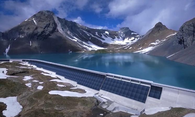 Дамбу в Альпах перетворять на гігантську сонячну електростанцію