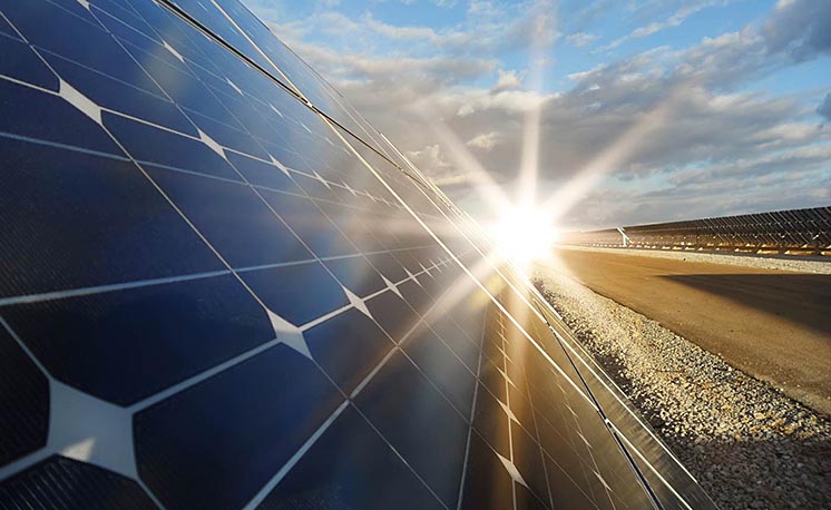 Вчені розробили двовимірний матеріал для створення надефективних сонячних батарей