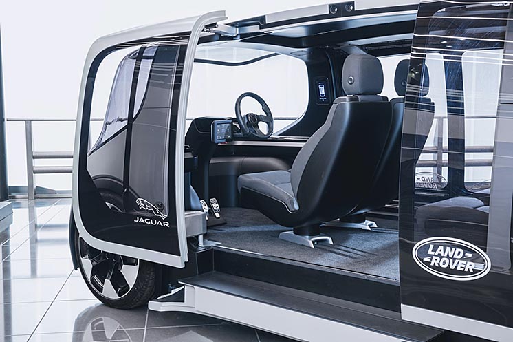 Jaguar Land Rover представив міський транспорт майбутнього