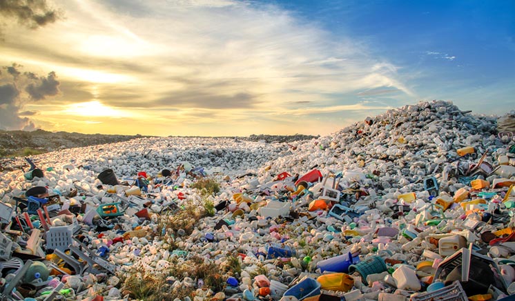 Через 20 років на планеті виявиться 1,3 мільярда тонн пластикового сміття